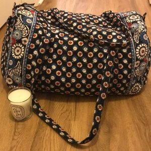 Vera Bradley large duffel bag in night owl 🦉!